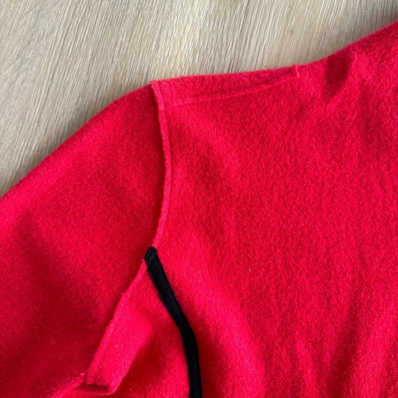 Chico’s Women’s Trimmed Traci Drape-front Cardigan Solid Red Wool Size 2 Sweater - Picture 6 of 12